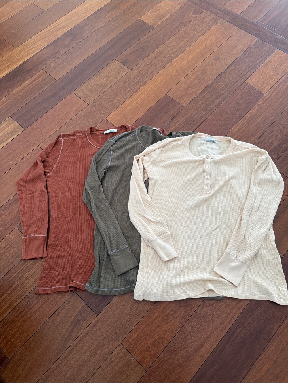 Splendid Rust-Orange Long Sleeve Ribbed Henley - Picture 2 of 5